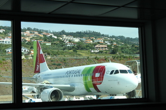 Funchal+madeira+airport+departures